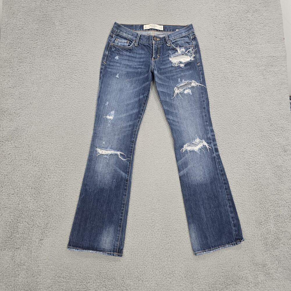 ABERCROMBIE & FITCH EMMA 28x29 Fit Destroyed ripped Bootcut Jeans Cute fit!